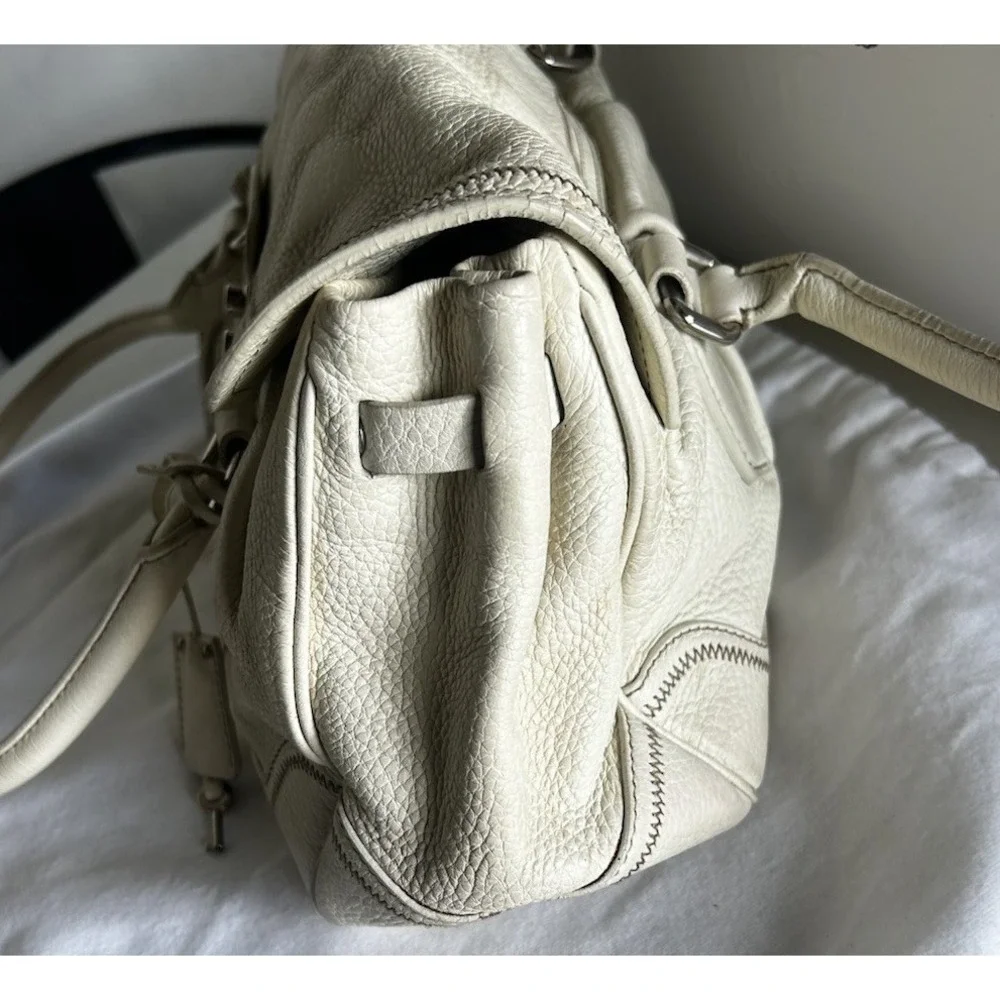 Prada  Leather Vitello Daino Push Lock Shoulder Bag Authentic - Picture 8 of 16